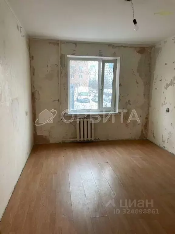 2-к кв. Тюменская область, Тюмень Восточный мкр, ул. Моторостроителей, ... - Фото 1