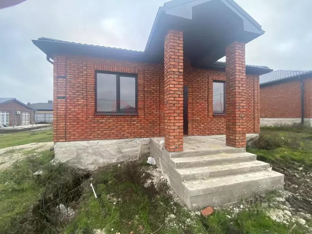 Дом в Ростовская область, Аксайский район, Щепкинское с/пос, пос. ... - Фото 1