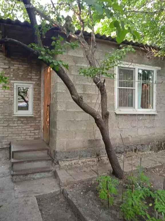 Дом в Каменск-Шахтинский, Станционный переулок (50.8 м) - Фото 1