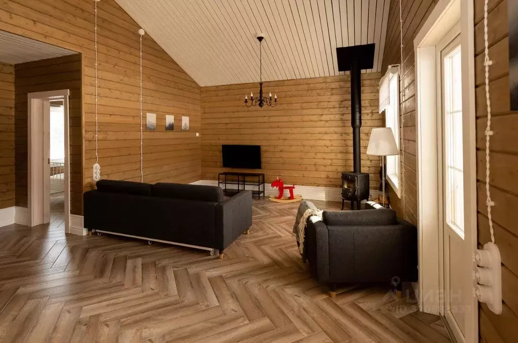 Дом в Карелия, Сортавальский муниципальный округ, пос. Реускула 33 (62 ... - Фото 2