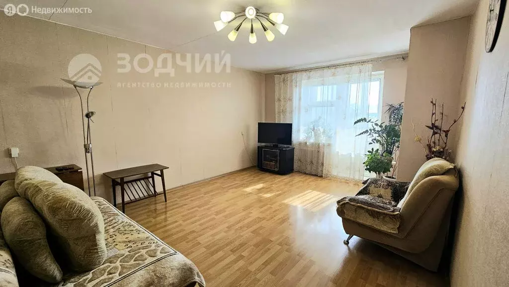 3-комнатная квартира: Чебоксары, улица Калинина, 101к1 (75.7 м) - Фото 2