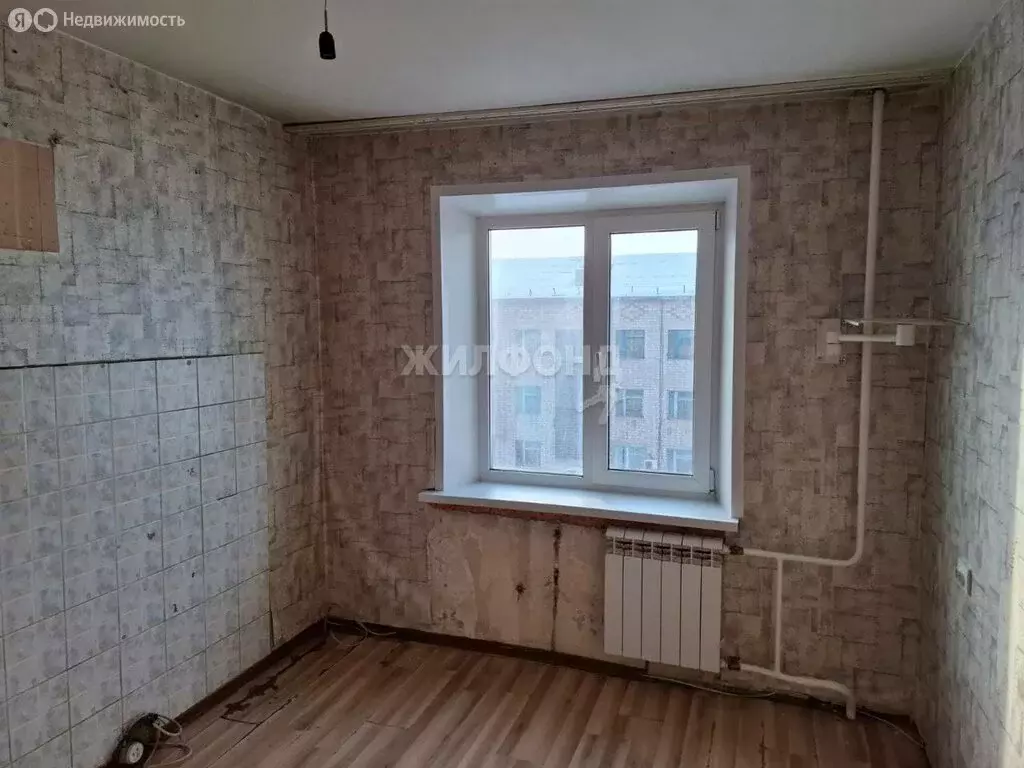 2-комнатная квартира: Абакан, улица Журавлёва, 8А (50 м) - Фото 1