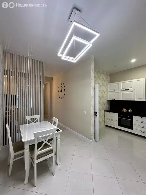 3-комнатная квартира: Махачкала, 6-я Звездопадная улица, 27 (71 м) - Фото 1