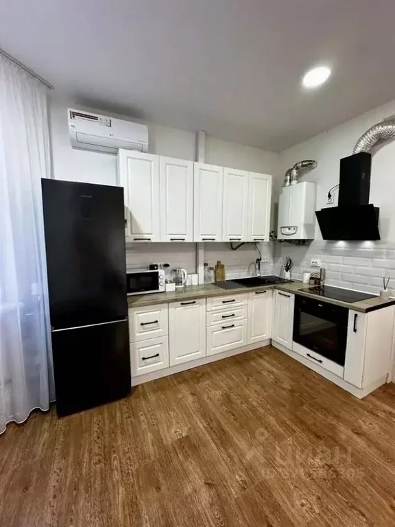 2-к кв. Краснодарский край, Анапа Анапское ш., 30к2 (60.4 м) - Фото 1