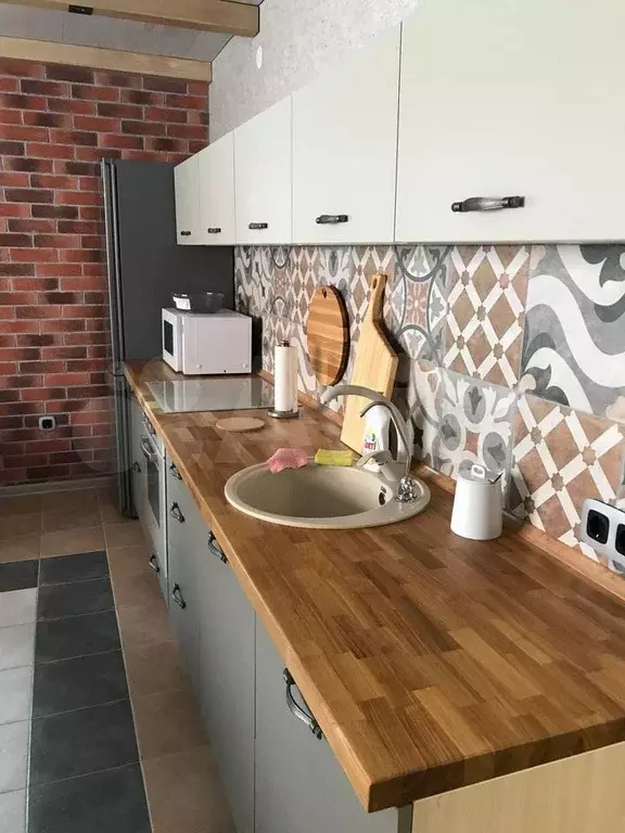 2-к. квартира, 50 м, 1/5 эт. - Фото 0