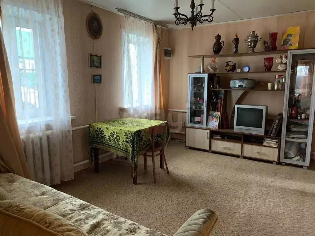 Дом в Курская область, Золотухинский район, Будановский сельсовет, д. ... - Фото 1