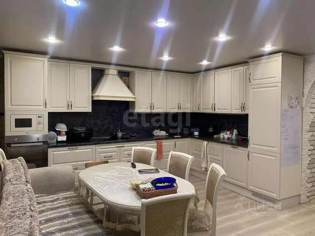 Дом в Белгородская область, Белгородский район, с. Стрелецкое ... - Фото 1