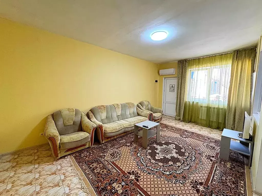 Комната Краснодарский край, Геленджик Новороссийская ул., 43 - Фото 1
