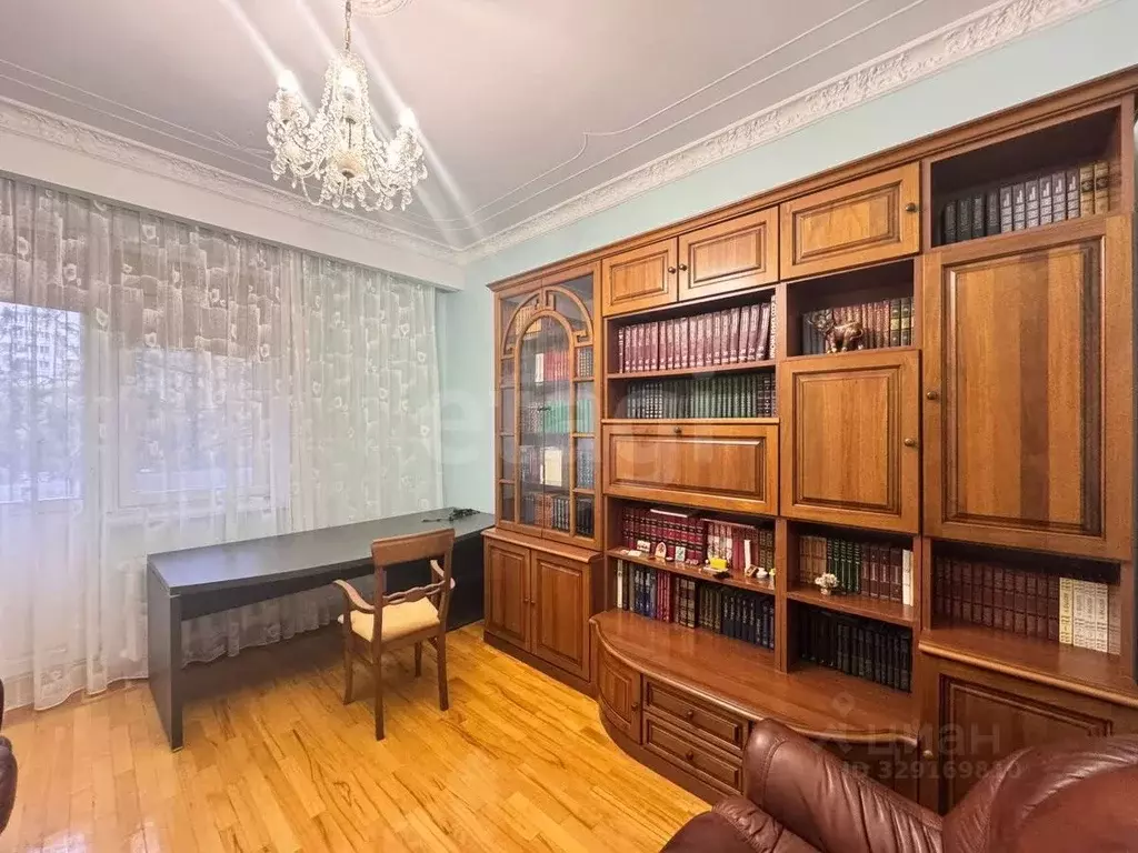 3-к кв. Татарстан, Казань ул. Чехова, 11 (141.0 м) - Фото 1