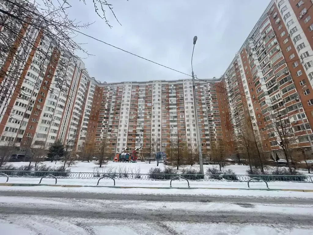 3-к. квартира, 79,5 м, 2/17 эт. - Фото 1