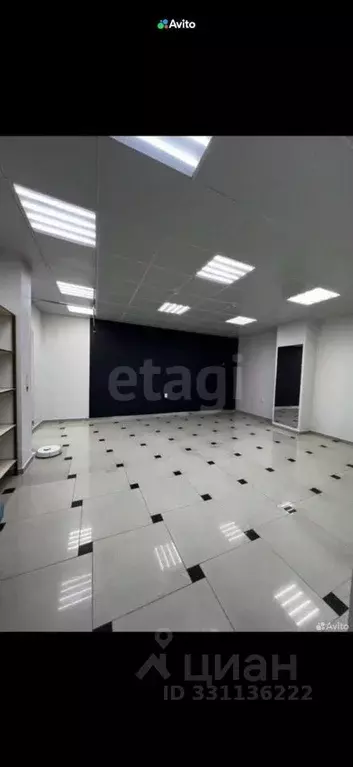 Офис в Ямало-Ненецкий АО, Салехард ул. Республики, 75 (34 м) - Фото 1