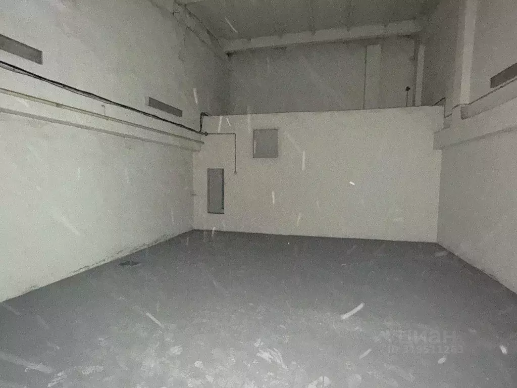 Склад в Татарстан, Казань ул. Фатыха Амирхана, 52 (350 м) - Фото 1