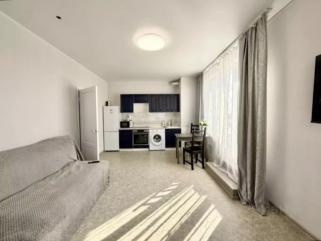 2-к кв. Сахалинская область, Южно-Сахалинск ул. Ленина, 569А (40.0 м) - Фото 1