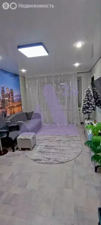 3-комнатная квартира: Краснокамск, улица Калинина, 8 (62 м) - Фото 1