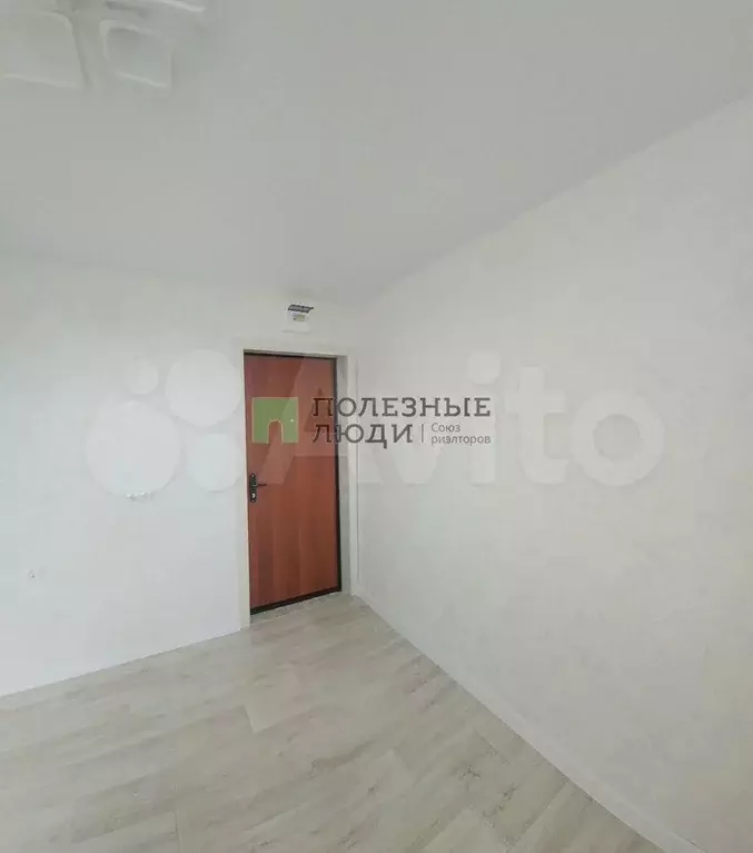 Комната 10,5 м в 4-к., 8/9 эт. - Фото 0