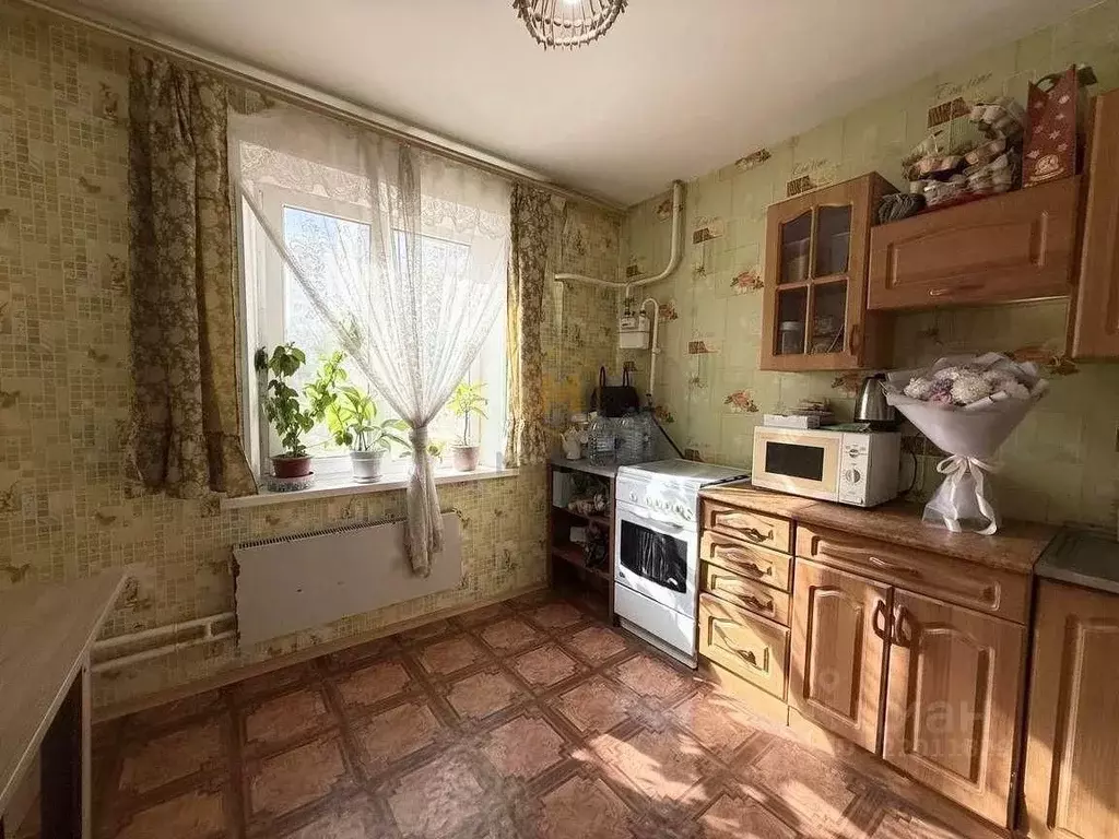 2-к кв. Белгородская область, Белгород Молодежная ул., 16в (51.2 м) - Фото 0