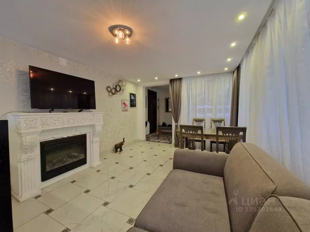 Дом в Свердловская область, Верхняя Пышма городской округ, пос. ... - Фото 1