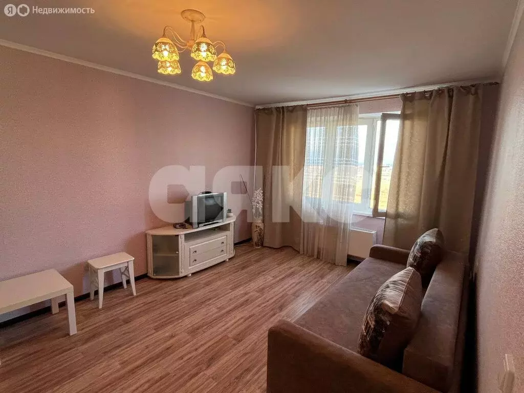 1-комнатная квартира: Анапа, улица Адмирала Пустошкина, 10 (42 м) - Фото 1