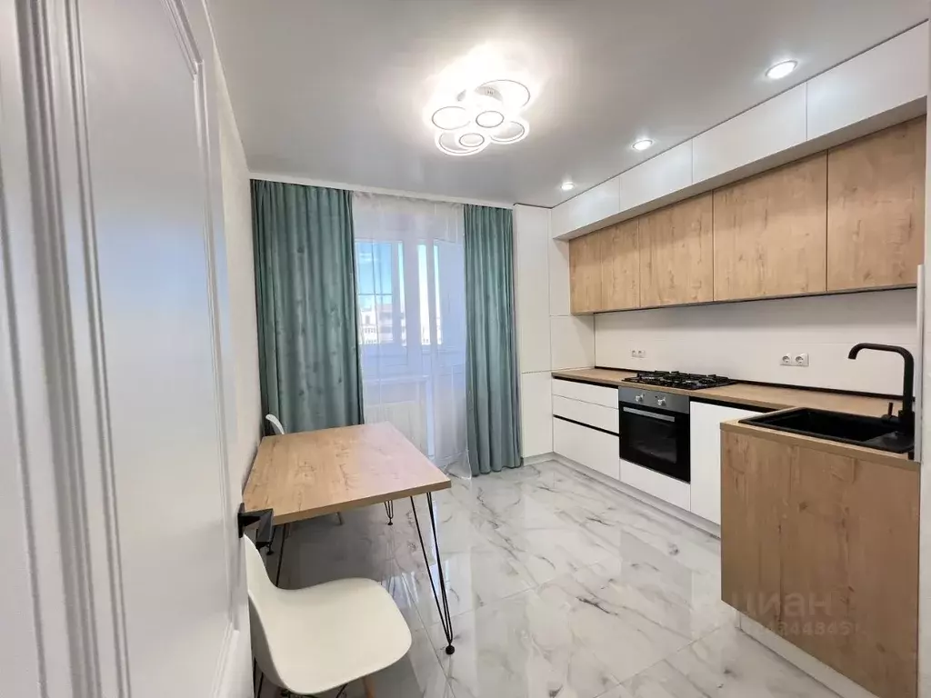 2-к кв. Ставропольский край, Ставрополь ул. Рогожникова, 21/1к2 (64.0 ... - Фото 1