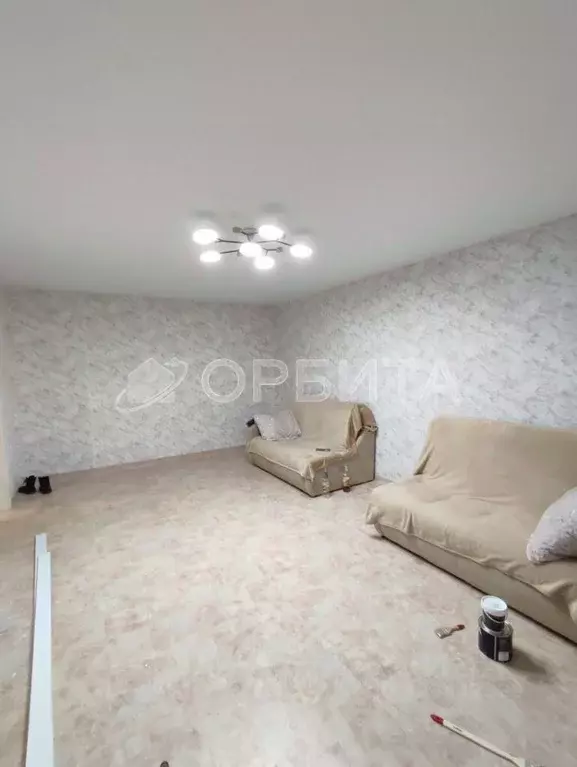 1-к кв. Тюменская область, Тюмень ул. 9 Января, 164к1 (45.0 м) - Фото 1