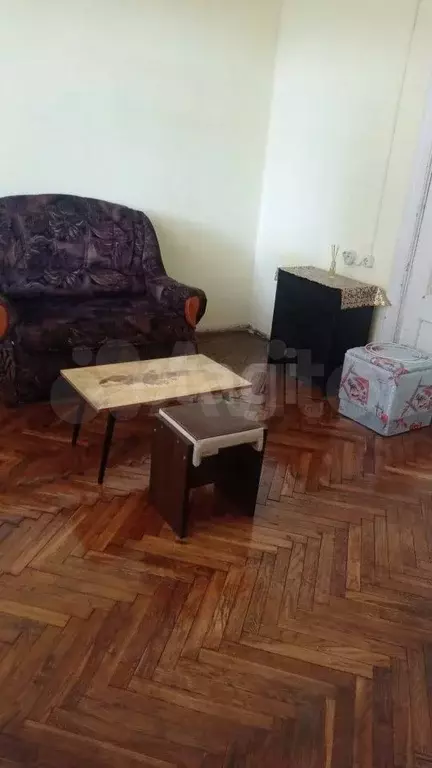 Комната 20 м в 3-к., 3/3 эт. - Фото 1