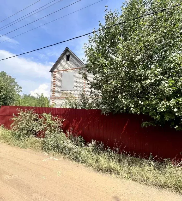 Дом в Волгоградская область, Волжский Синтетика СНТ, ул. Абрикосовая, ... - Фото 1