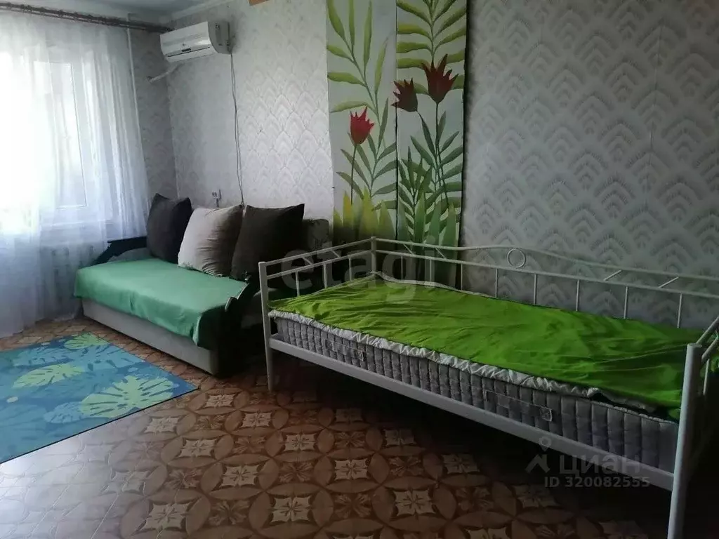 1-к кв. Крым, Щелкино Ленинский район, 2-й мкр, 63 (38.1 м) - Фото 1