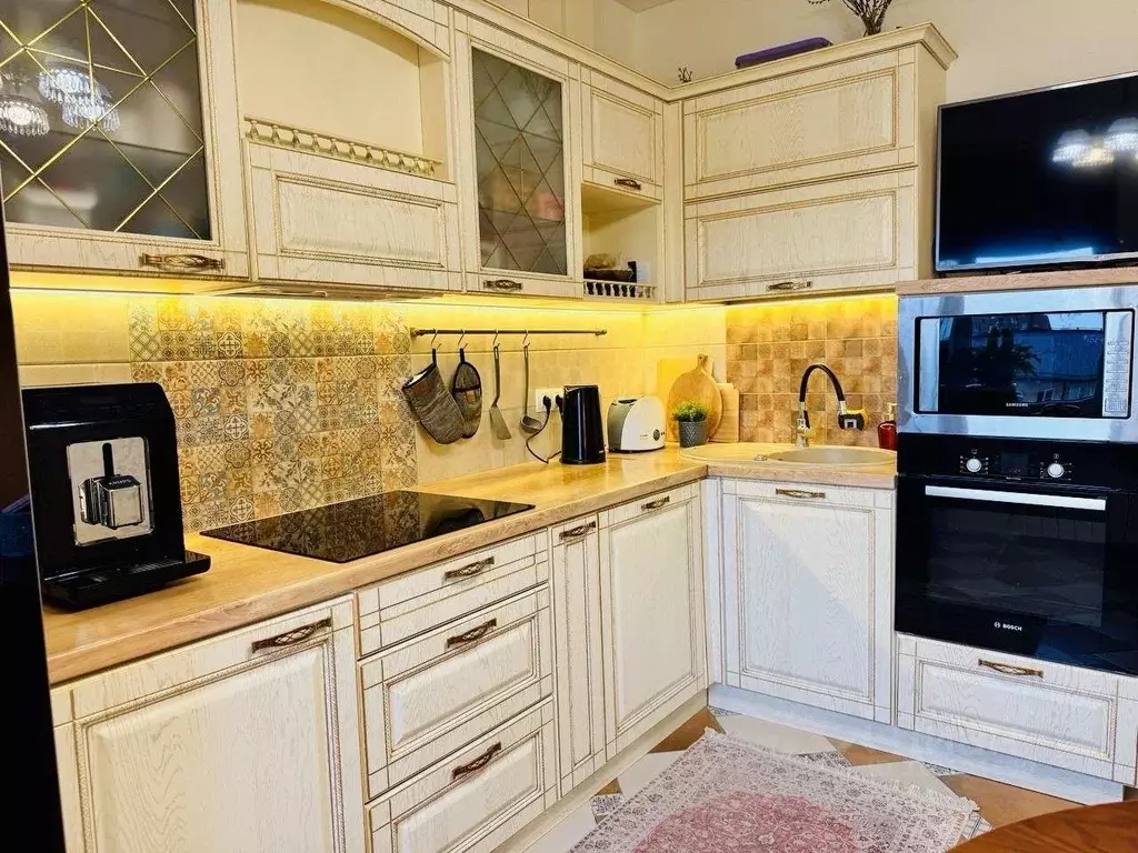 2-к кв. Карелия, Петрозаводск просп. Александра Невского, 47 (65.7 м) - Фото 1