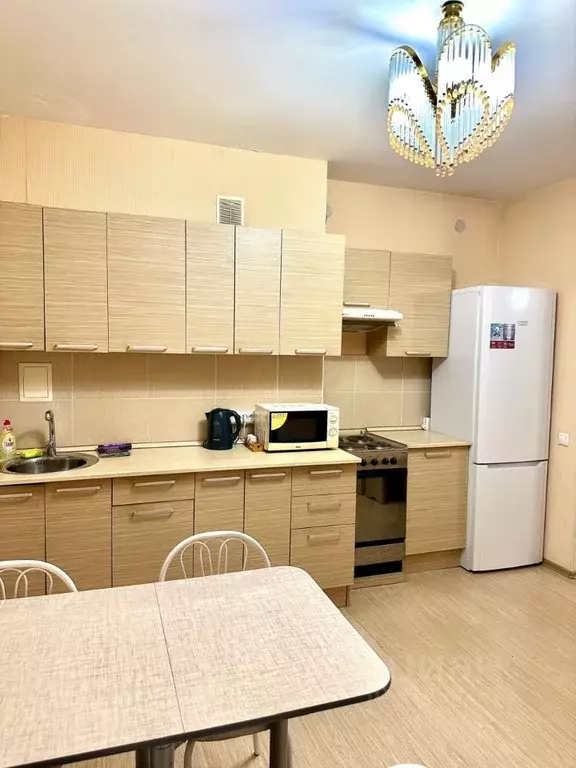 2-к кв. Иркутская область, Иркутск ул. Дыбовского, 8/4 (67.0 м) - Фото 1