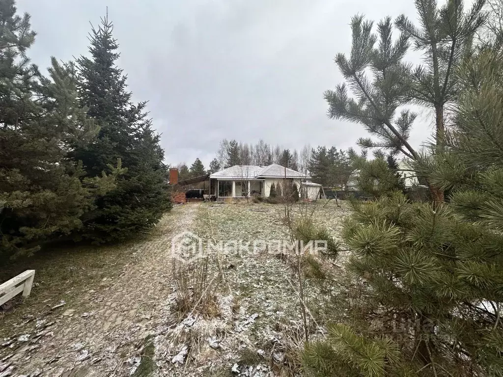 Дом в Ленинградская область, Выборгский район, Рощинское городское ... - Фото 1