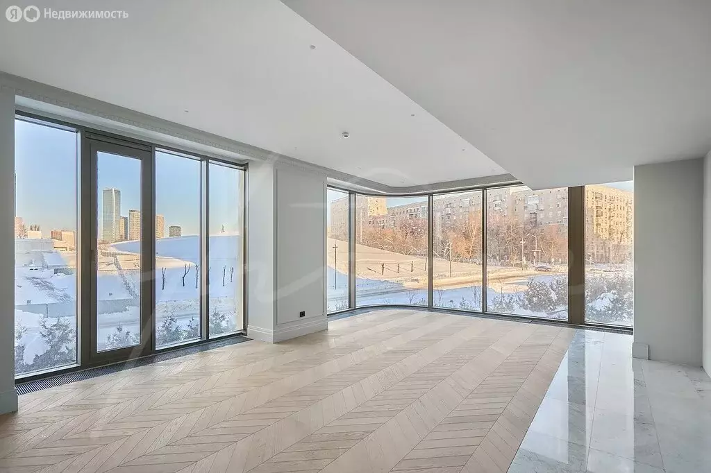 4-комнатная квартира: Москва, улица Братьев Фонченко, 1к4 (149.8 м) - Фото 1