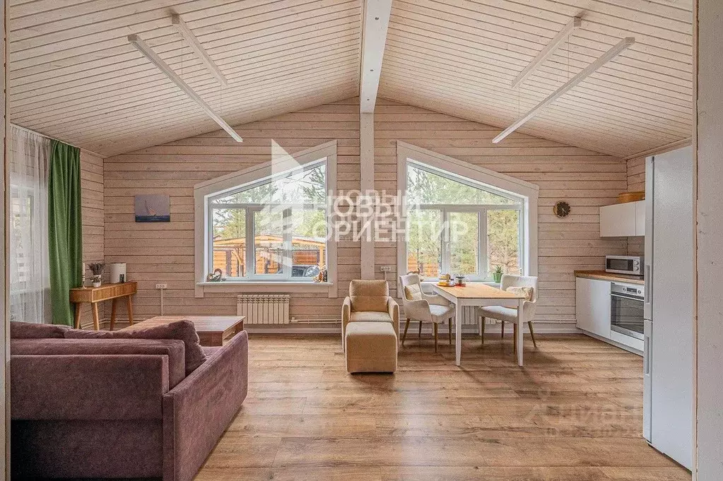 Дом в Свердловская область, Полевской муниципальный округ, с. ... - Фото 1