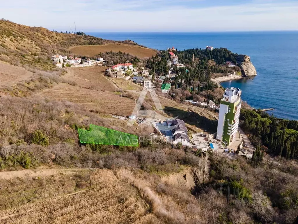 Участок в Крым, Алушта городской округ, с. Кипарисное  (5.5 сот.) - Фото 1