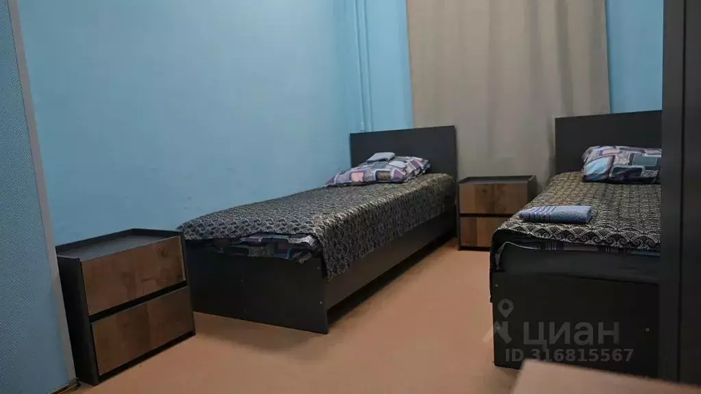 Комната Ямало-Ненецкий АО, Новый Уренгой просп. Губкина, 21Б - Фото 0