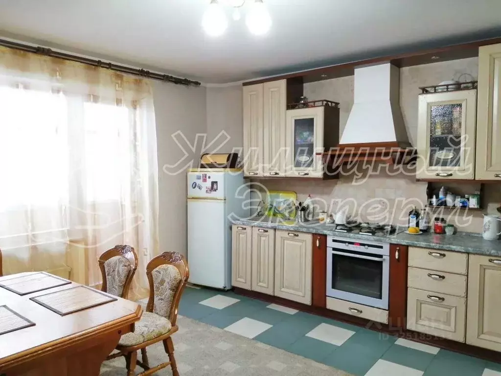 4-к кв. Свердловская область, Ревда ул. Павла Зыкина, 13 (90.0 м) - Фото 1