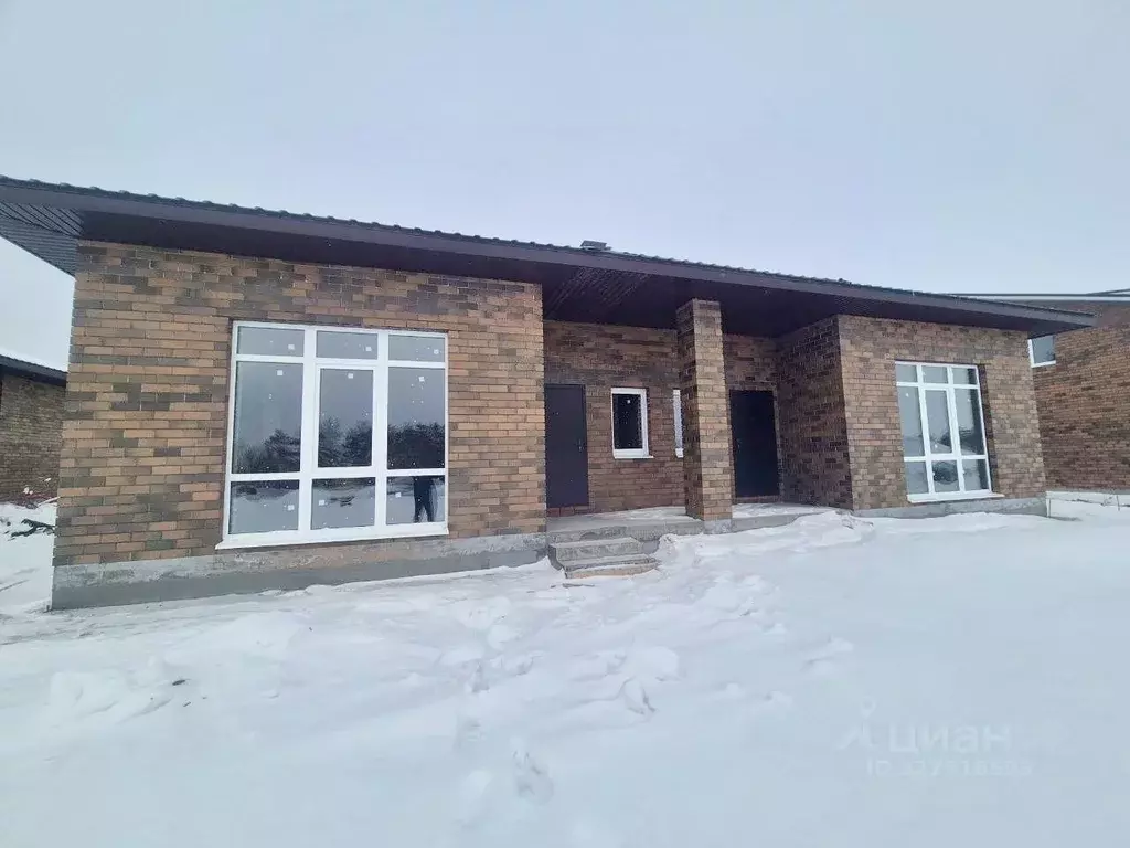 Таунхаус в Оренбургская область, Оренбургский район, Красноуральский ... - Фото 1