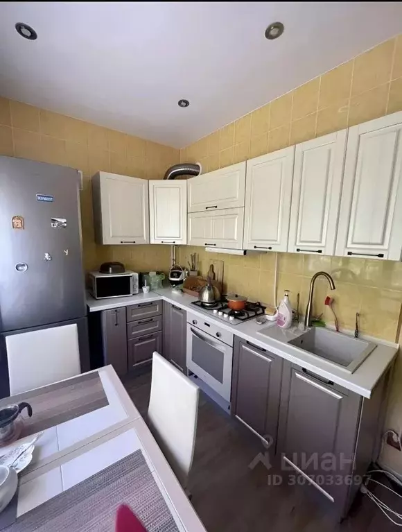 2-к кв. Крым, Феодосия ул. Федько, 47 (46.0 м) - Фото 0