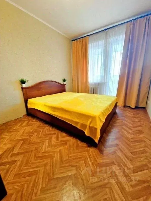 3-к кв. Саратовская область, Балаково Октябрьская ул., 50 (65.0 м) - Фото 1