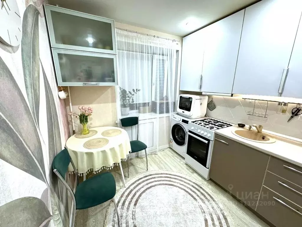 2-к кв. Кировская область, Киров Пролетарский пер., 10А (47.0 м) - Фото 0