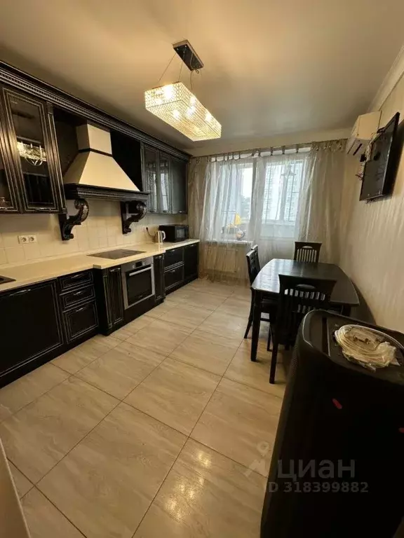 3-к кв. Тульская область, Тула ул. Макаренко, 9Б (104.0 м) - Фото 1