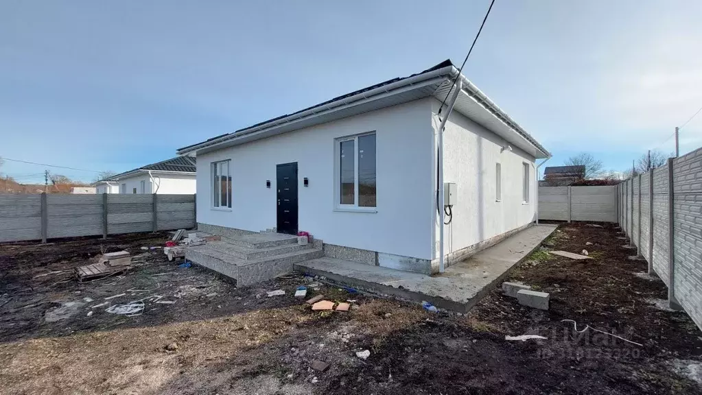 Дом в Крым, Симферопольский район, Трудовское с/пос, с. Строгоновка ... - Фото 0