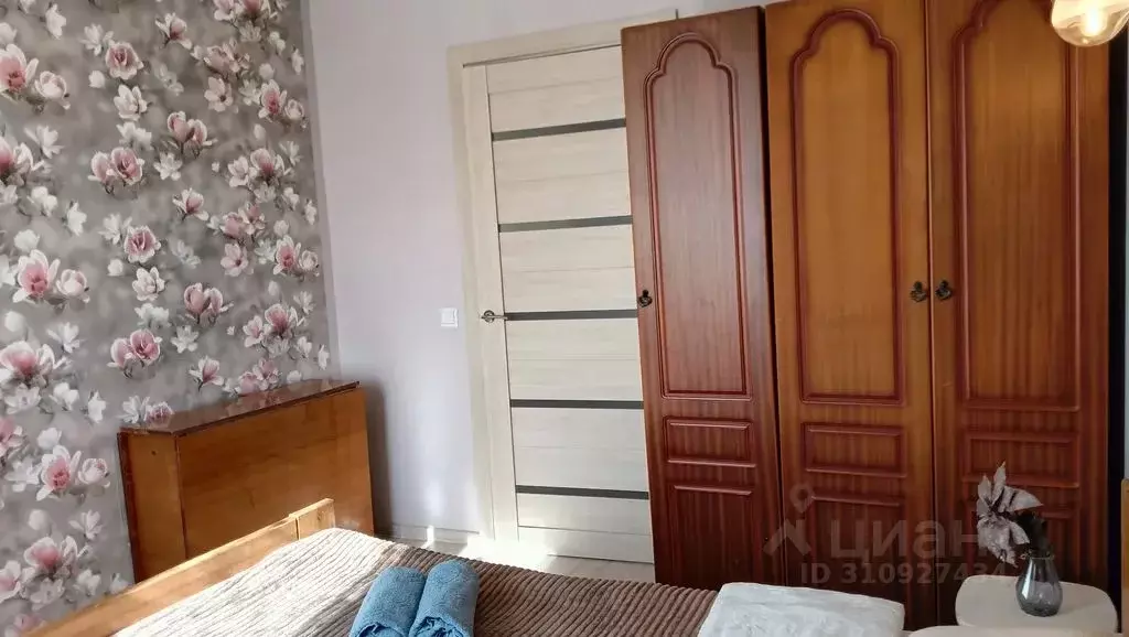 2-к кв. Удмуртия, Ижевск ул. Карла Маркса, 399 (65.0 м) - Фото 1