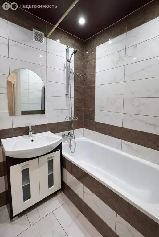 1-комнатная квартира: Энгельс, улица Ломоносова, 29 (40 м) - Фото 2