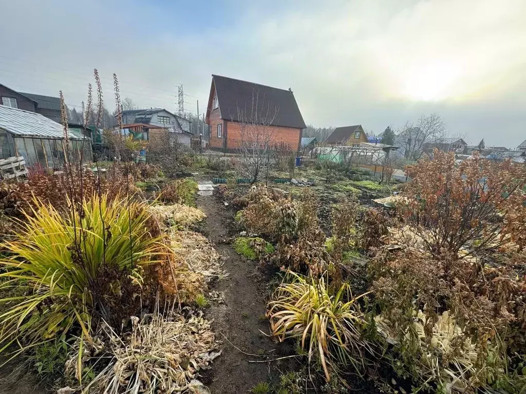 Дом в Свердловская область, Среднеуральск № 5 СУГРЭС СНТ, 75 (20 м) - Фото 1