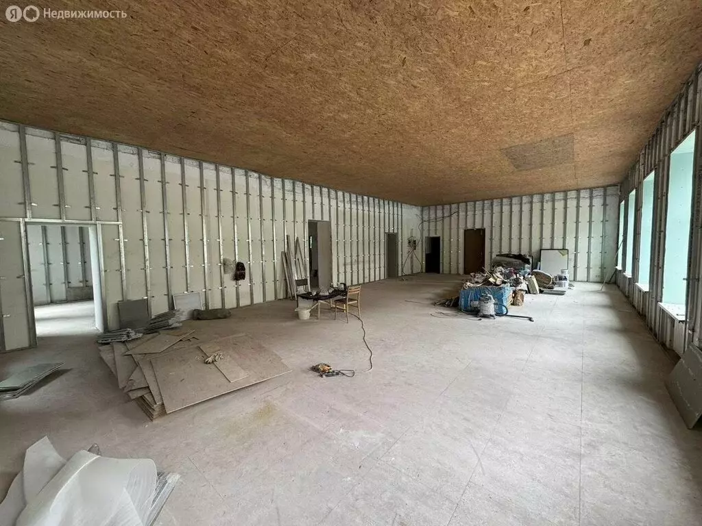 Помещение свободного назначения (237 м) - Фото 1