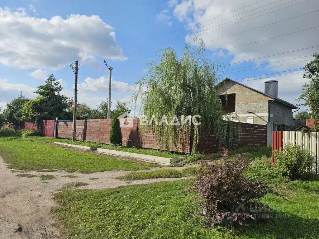 Дом в Тульская область, Узловский район, Смородинское с/пос, с. ... - Фото 1