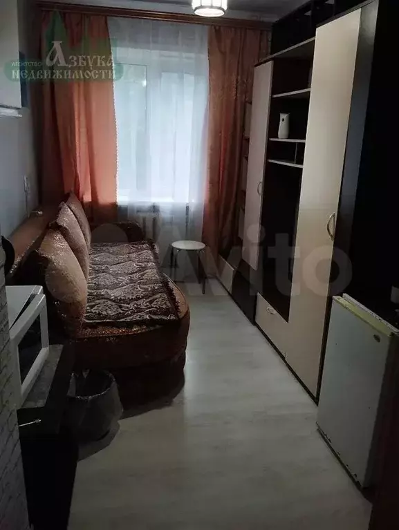 Комната 9 м в 8-к., 3/5 эт. - Фото 0