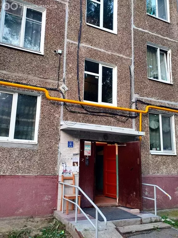 2-комнатная квартира: Казань, улица Комарова, 16 (45 м) - Фото 1