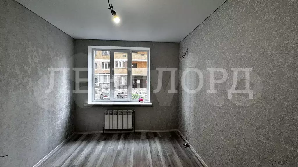 2-к. квартира, 60 м, 1/10 эт. - Фото 0