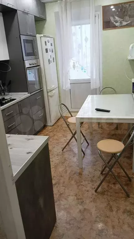 3-к. квартира, 73 м, 4/10 эт. - Фото 0
